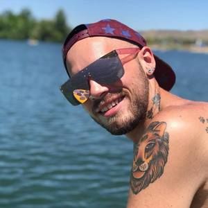 Meet your Posher, Zack